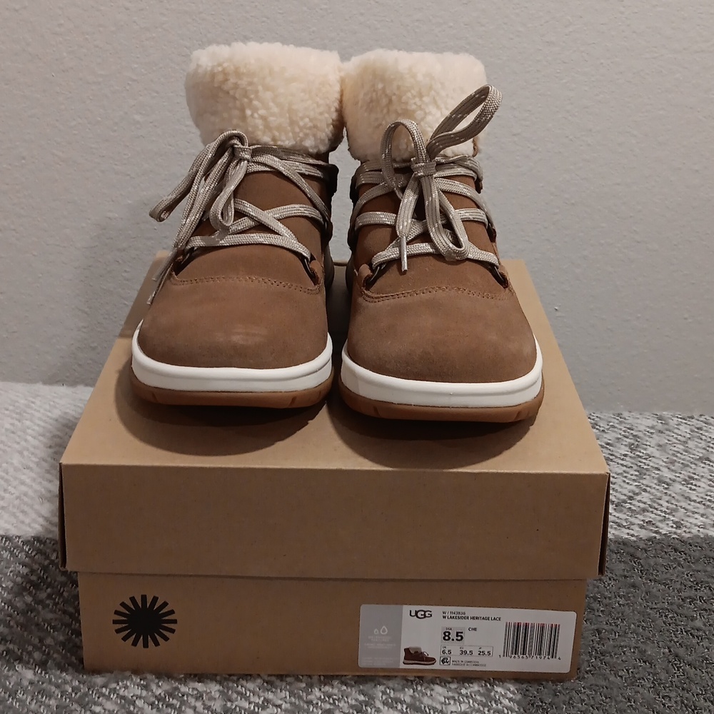 UGG Women's Tan Shearling Boots